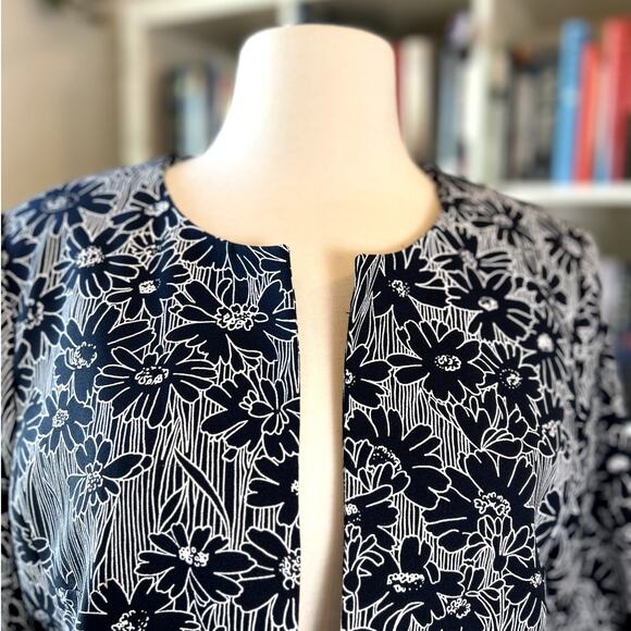 BANANA REPUBLIC Fashion Bell Sleeve Blazer Size 8 Preppy Business Casual Office - Picture 2 of 13